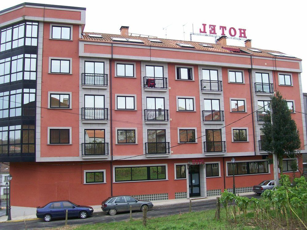 Hotel Restaurante Pontinas Lalín Екстериор снимка