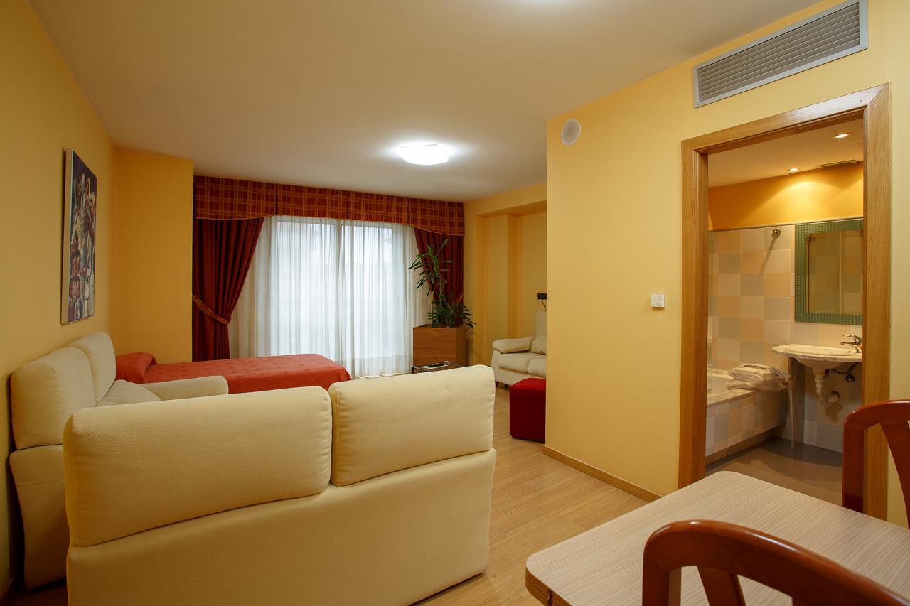Hotel Restaurante Pontinas Lalín Екстериор снимка